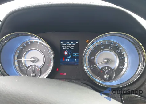 2013 Chrysler 300C z USA, uszkodzony, nr VIN 2C3CCAEG8DH709863